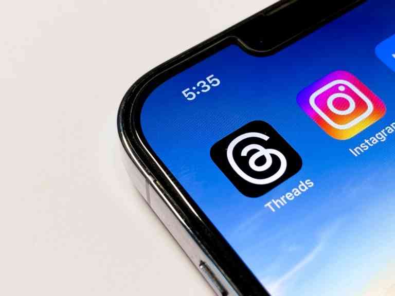 Instagram Threads by Meta: How to Use It & Tips to Stay Protected