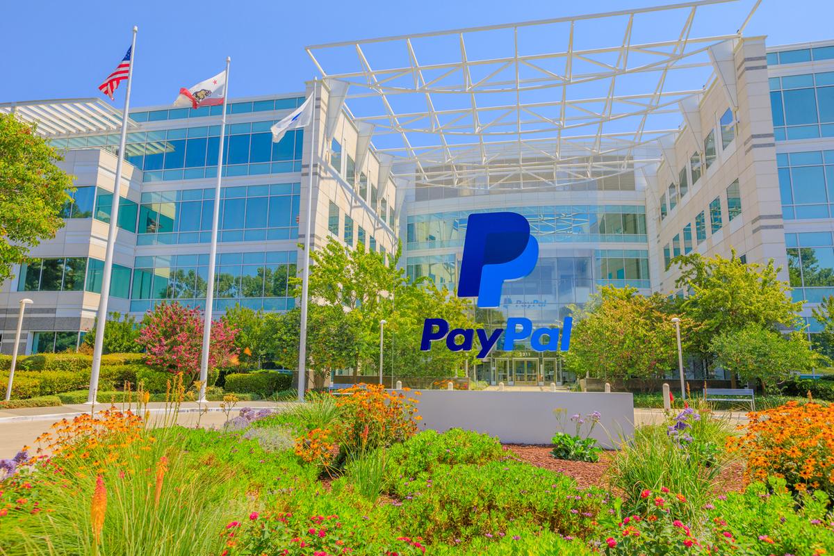 paypal-text-message-scam-2023-trend-micro-news