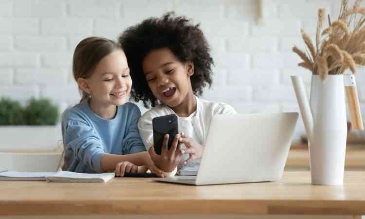How to Teach Kids to be Smart about Social Media
