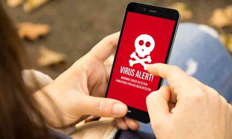 How to Know If Your Phone Is Hacked or Has a Virus?
