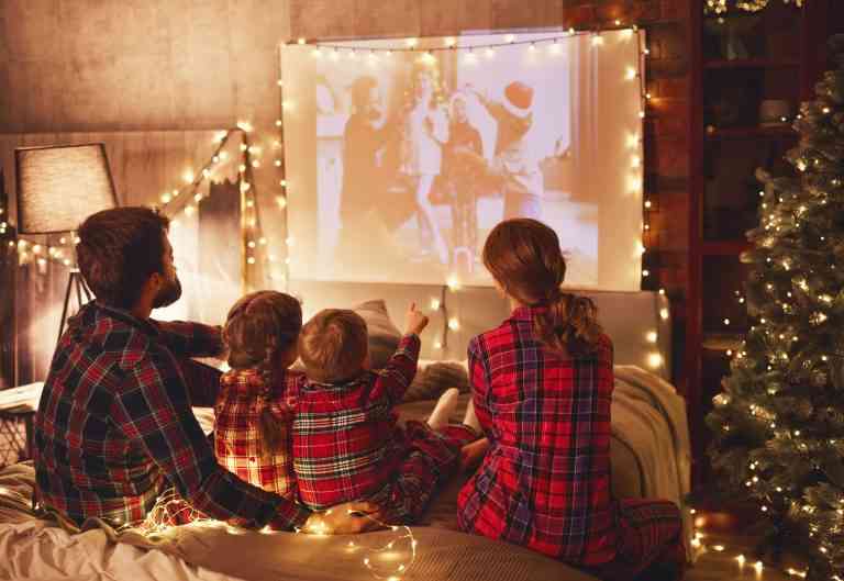 Screen-Free Activities for the Holidays
