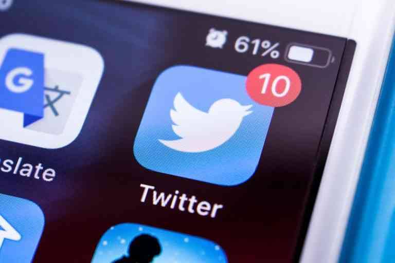 Twitter Blue Badge Phishing Scams Are Targeting Verified Accounts